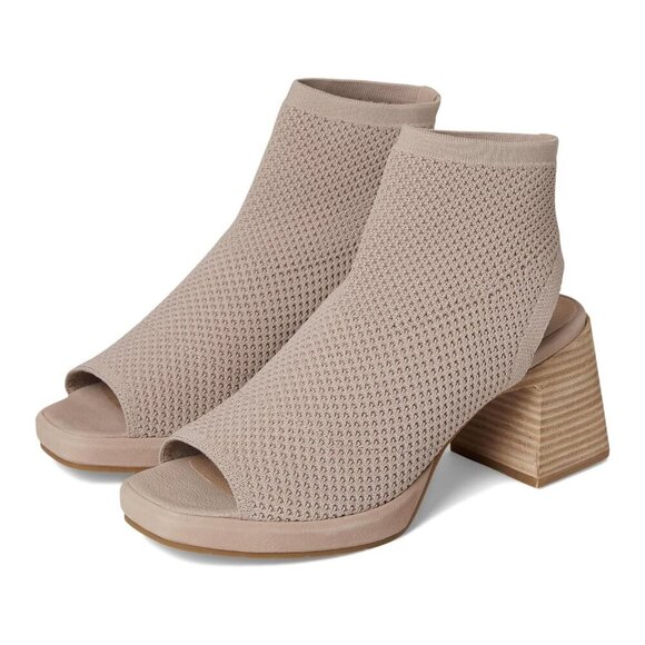 Eileen Fisher Gavis Cutout Bootie - Size 7 - NIB - MSRP - $210 - Picture 1 of 3